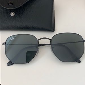 Black ray bans Hexagonal